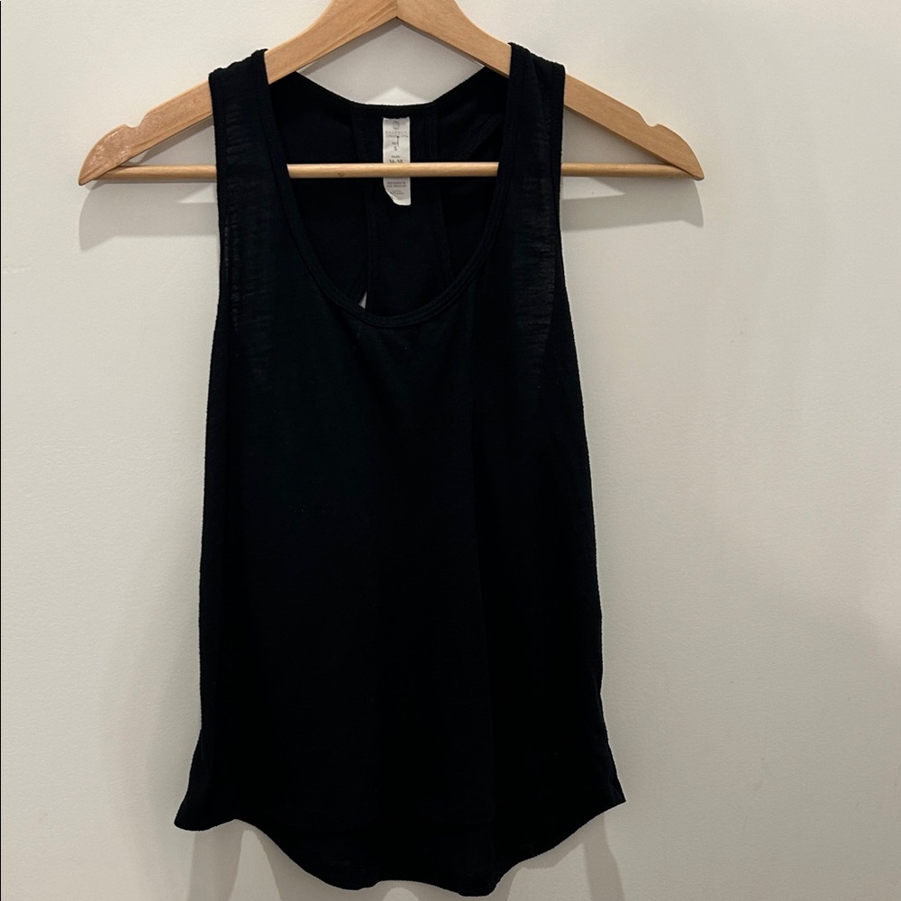 Black Sleeveless Women's Top